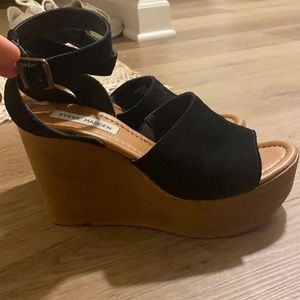 Steve Madden Wedges!
